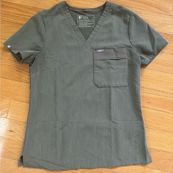 FIGS HEATHERED OLIVE SCRUB SET XS - Picture 2 of 9